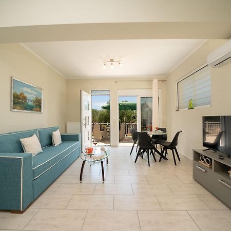 Dendra Apartments at Skala Poros  Exteriör bild