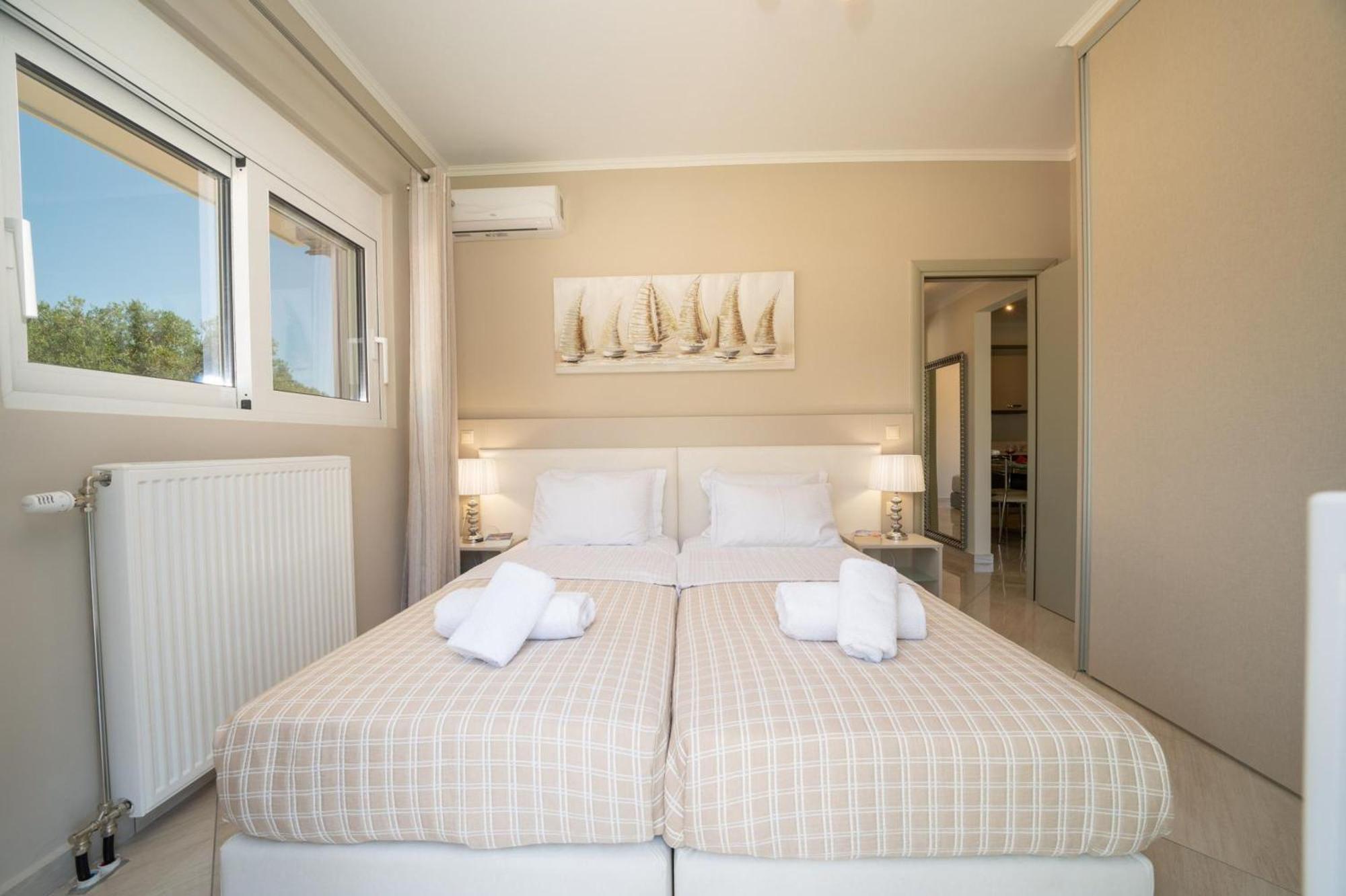 Dendra Apartments at Skala Poros  Exteriör bild