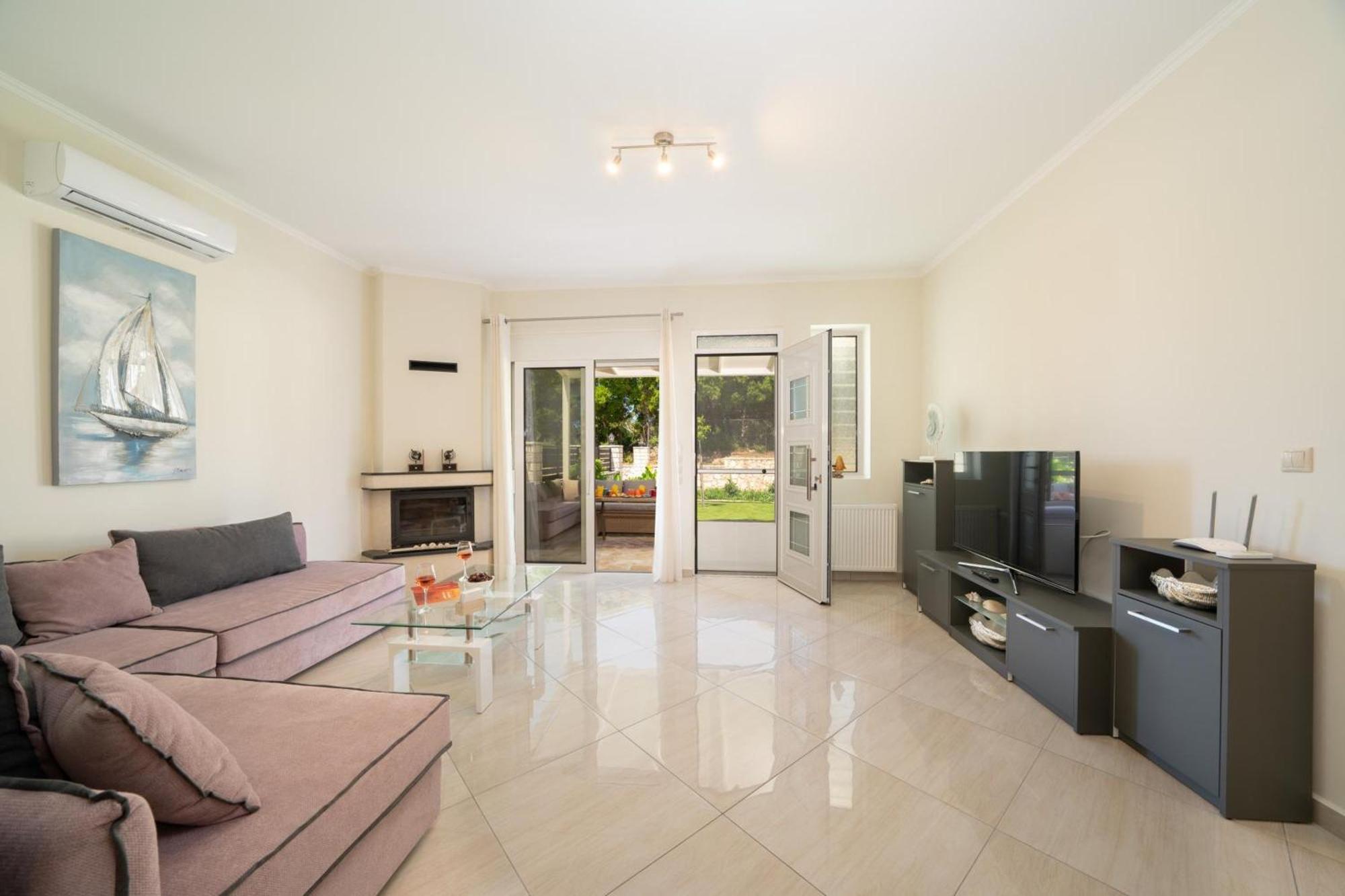 Dendra Apartments at Skala Poros  Exteriör bild